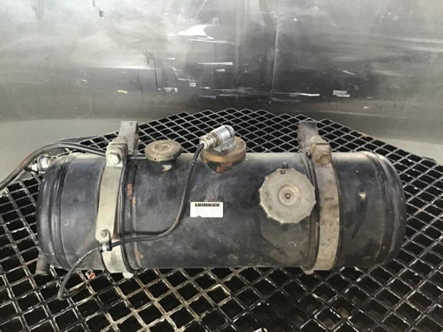 膨胀水箱 Liebherr Equalizing Reservoir：图7