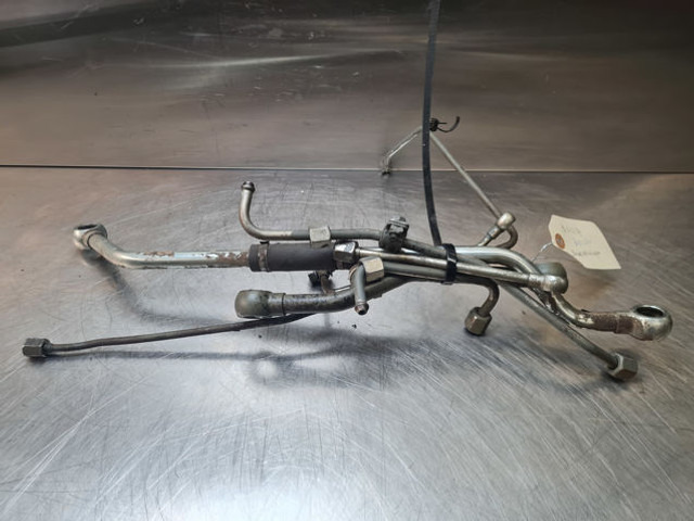 Liebherr Fuel Lines - 燃料系统:图2 Liebherr Fuel Lines - 燃料系统:图2
