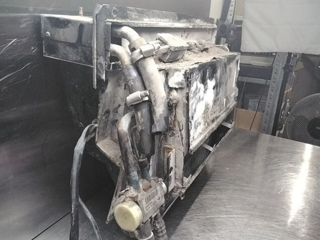 Liebherr Heater unit - 暖通系统:图3 Liebherr Heater unit - 暖通系统:图3