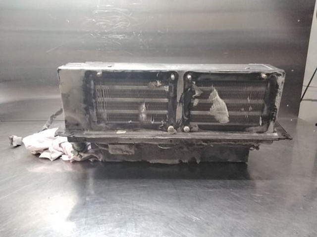 Liebherr Heater unit - 暖通系统:图2 Liebherr Heater unit - 暖通系统:图2