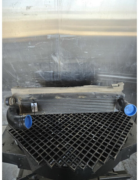 Liebherr Intercooler - 中冷器:图1 Liebherr Intercooler - 中冷器:图1