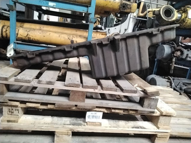 Liebherr Oil Sump - 曲轴箱:图1 Liebherr Oil Sump - 曲轴箱:图1