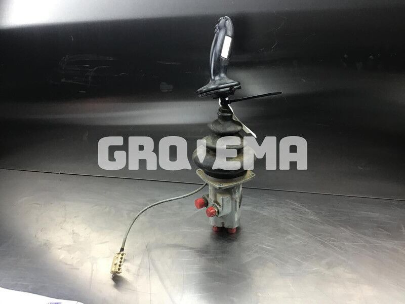 Liebherr Pilot Control Unit - 液压系统:图1 Liebherr Pilot Control Unit - 液压系统:图1