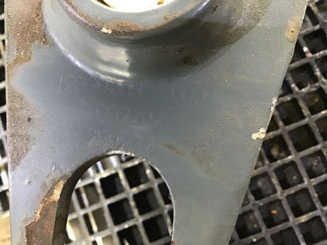 备件 Liebherr Pin 70x330x315：图6