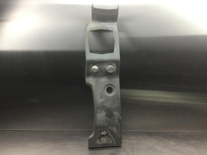 Liebherr R956 / R926 LC / R926 NLC - 保险杠:图1 Liebherr R956 / R926 LC / R926 NLC - 保险杠:图1