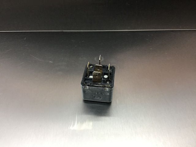 Liebherr Relay - 继电器:图2 Liebherr Relay - 继电器:图2