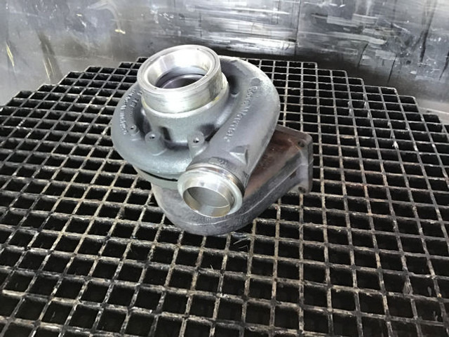 Liebherr Turbo Charger - 涡轮增压器:图1 Liebherr Turbo Charger - 涡轮增压器:图1