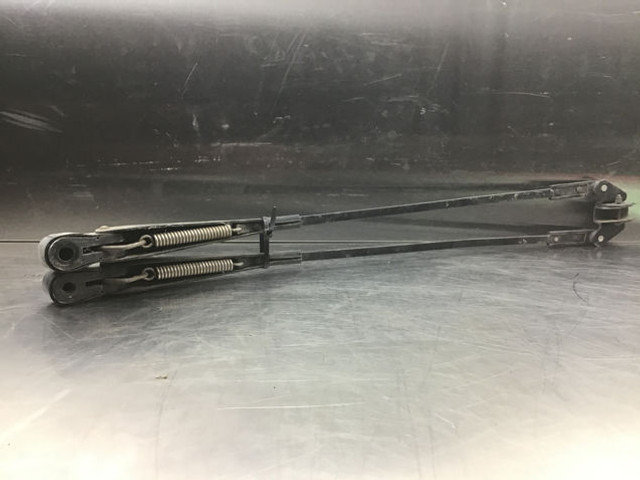 Liebherr Wiper Arm - 雨刮器:图2 Liebherr Wiper Arm - 雨刮器:图2