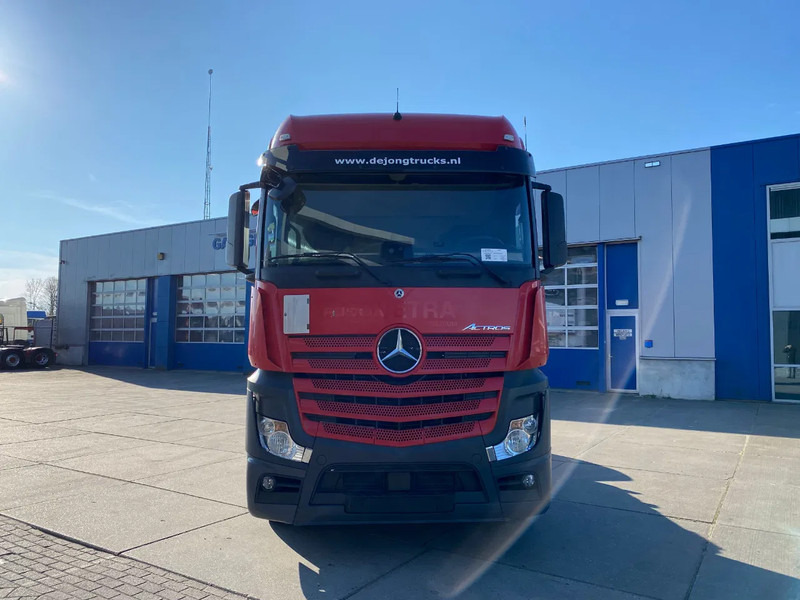 Mercedes-Benz Actros 1945 / StreamSpace / Hydraulic / Automatic - 牵引车:图2 Mercedes-Benz Actros 1945 / StreamSpace / Hydraulic / Automatic - 牵引车:图2