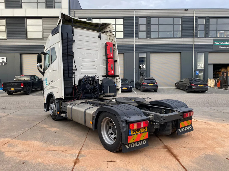 Volvo FH 13.460 Globetrotter / Mega / Retarder / 2x Tank / Full Air - 牵引车:图4 Volvo FH 13.460 Globetrotter / Mega / Retarder / 2x Tank / Full Air - 牵引车:图4