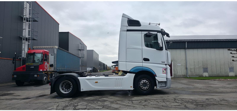 Mercedes-Benz Actros 1845 - 牵引车:图4 Mercedes-Benz Actros 1845 - 牵引车:图4