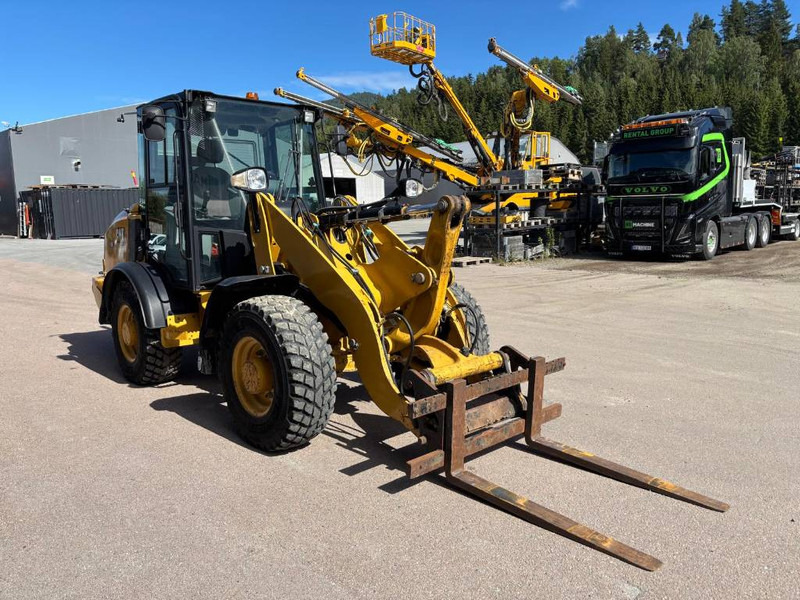 Cat 906 M - 轮式装载机:图2 Cat 906 M - 轮式装载机:图2