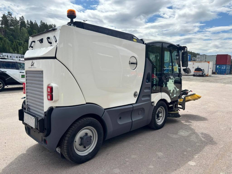 Mathieu MC-210 Azura Flex Street Sweeper - 道路清扫机:图3 Mathieu MC-210 Azura Flex Street Sweeper - 道路清扫机:图3