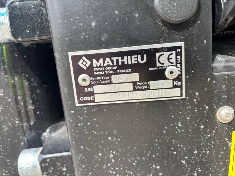 Mathieu MS-210 Azura Flex Street Sweeper - 道路清扫机:图5 Mathieu MS-210 Azura Flex Street Sweeper - 道路清扫机:图5