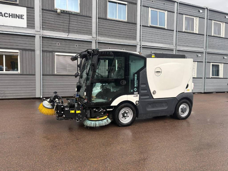 Mathieu MS-210 Azura Flex Street Sweeper - 道路清扫机:图1 Mathieu MS-210 Azura Flex Street Sweeper - 道路清扫机:图1