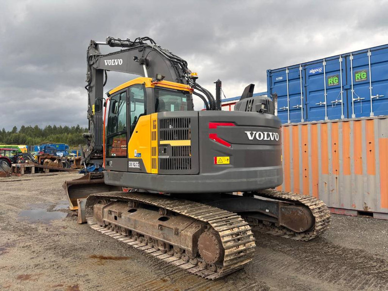 Volvo ECR 235EL - 履带式挖掘机:图4 Volvo ECR 235EL - 履带式挖掘机:图4