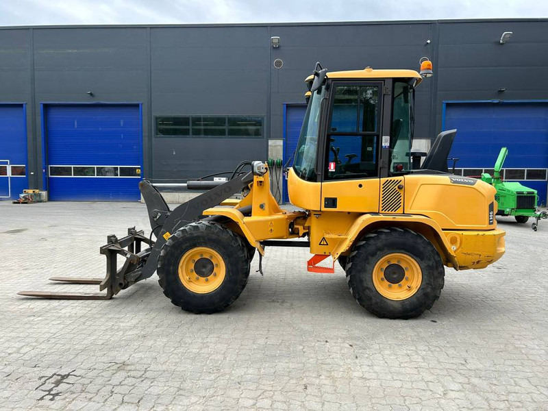 Volvo L 30 G - 轮式装载机:图2 Volvo L 30 G - 轮式装载机:图2
