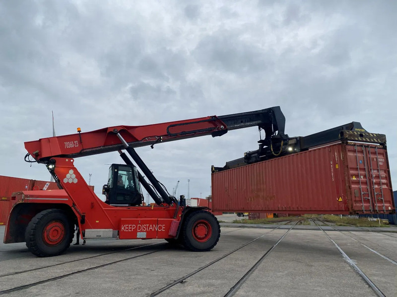 Hyster RS46-36CH - 前移式堆垛机:图3 Hyster RS46-36CH - 前移式堆垛机:图3