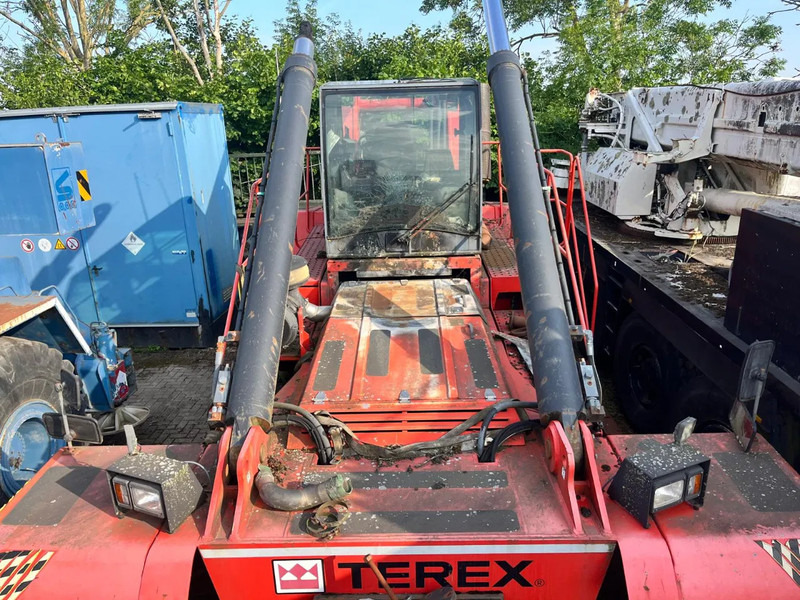Terex Fantuzzi CS45KM FOR PARTS - 前移式堆垛机:图2 Terex Fantuzzi CS45KM FOR PARTS - 前移式堆垛机:图2