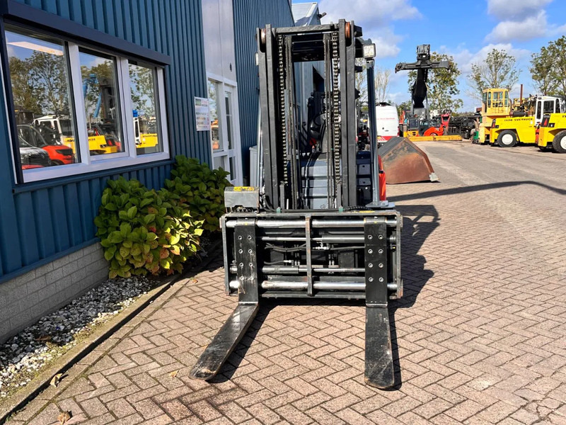 Toyota 52-8FDJF35 - 柴油叉车:图5 Toyota 52-8FDJF35 - 柴油叉车:图5