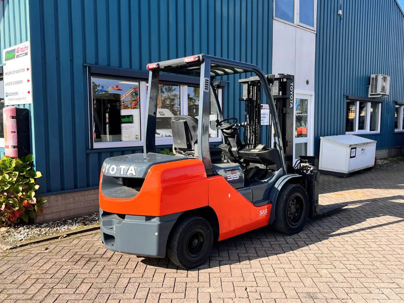 Toyota 52-8FDJF35 - 柴油叉车:图4 Toyota 52-8FDJF35 - 柴油叉车:图4