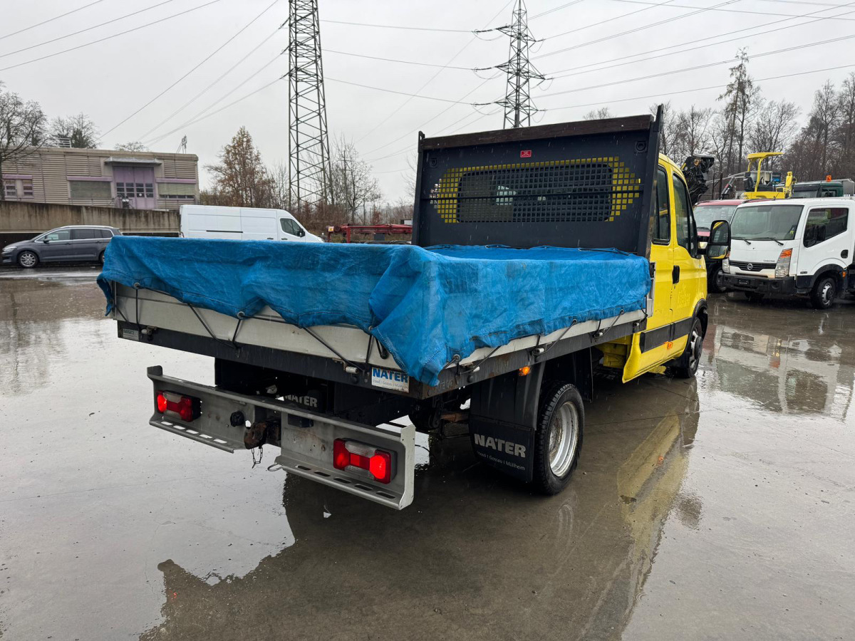 IVECO Daily 35C15 4x2 - 平板货车, 康比货车:图4 IVECO Daily 35C15 4x2 - 平板货车, 康比货车:图4