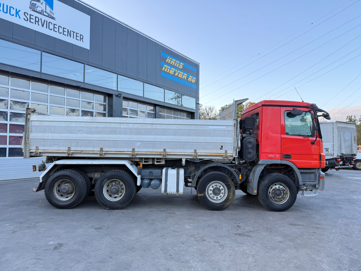 MERCEDES Actros 3246 8x4 E5 Meiller 3S - 翻斗车:图5 MERCEDES Actros 3246 8x4 E5 Meiller 3S - 翻斗车:图5