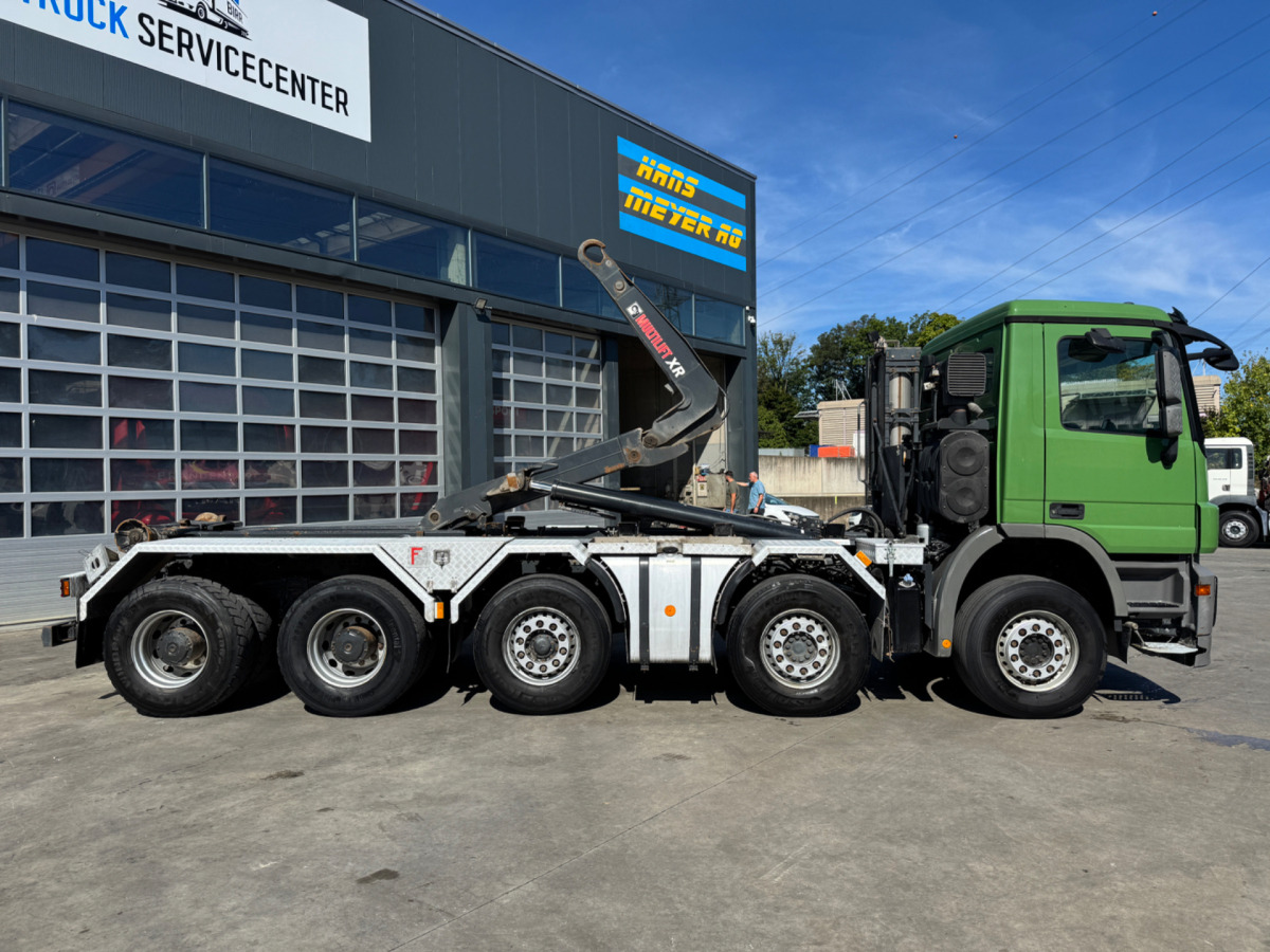 MERCEDES BENZ ACTROS 4448 - 吊钩升降车:图4 MERCEDES BENZ ACTROS 4448 - 吊钩升降车:图4