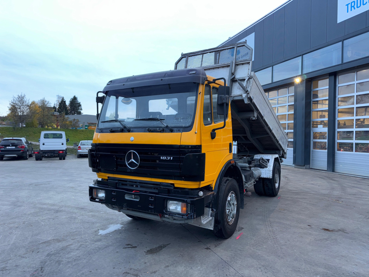 MERCEDES SK 1831 4x2 5m3 Kipper - 翻斗车:图1 MERCEDES SK 1831 4x2 5m3 Kipper - 翻斗车:图1