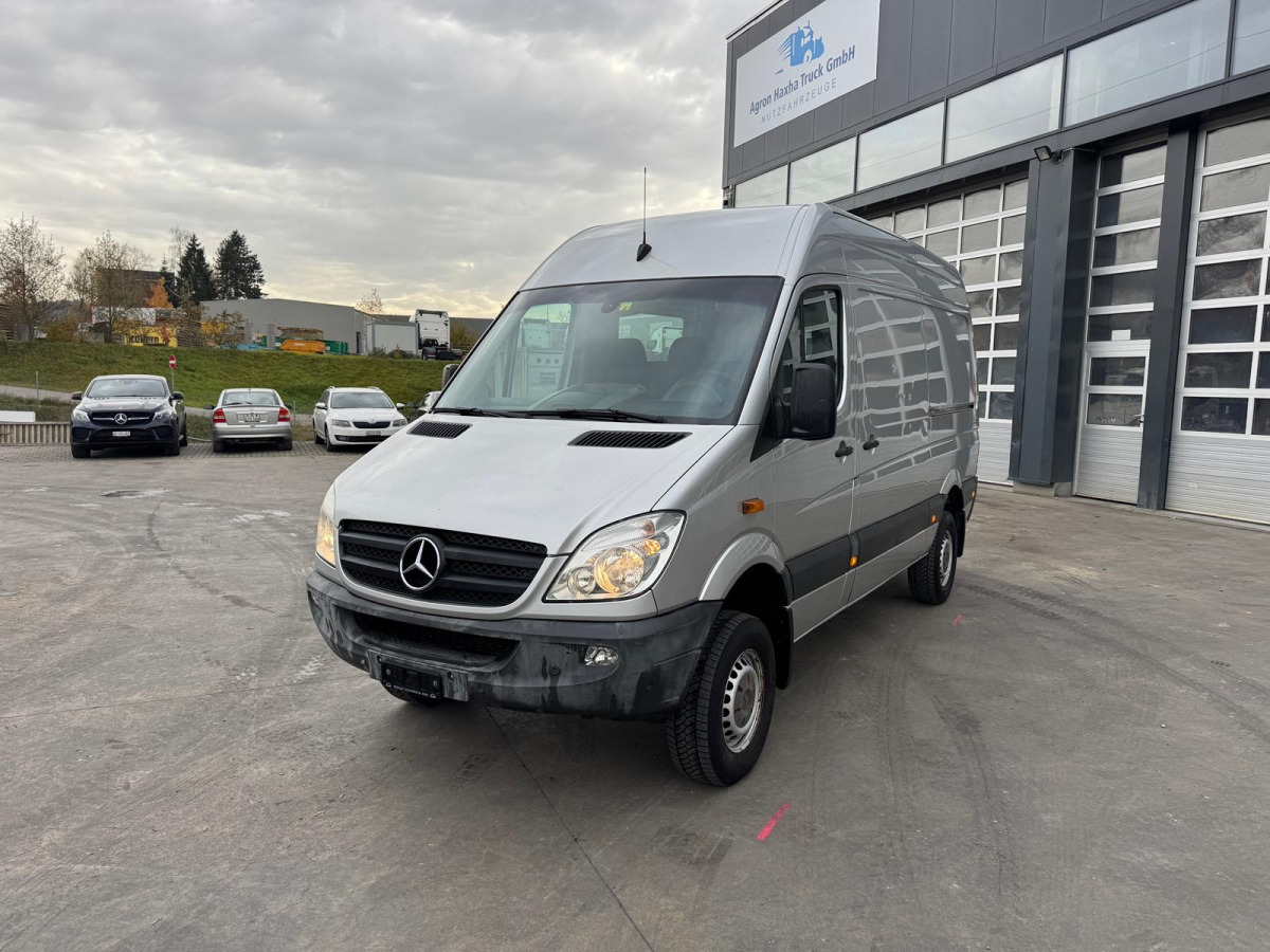 MERCEDES Sprinter 316CDI 4x4 - 无侧窗厢式货车:图1 MERCEDES Sprinter 316CDI 4x4 - 无侧窗厢式货车:图1