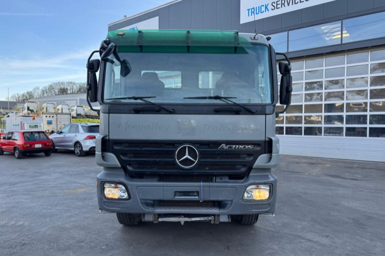 Mercedes-Benz Actros 3244 8x4 Mobas - 吊钩升降车:图2 Mercedes-Benz Actros 3244 8x4 Mobas - 吊钩升降车:图2