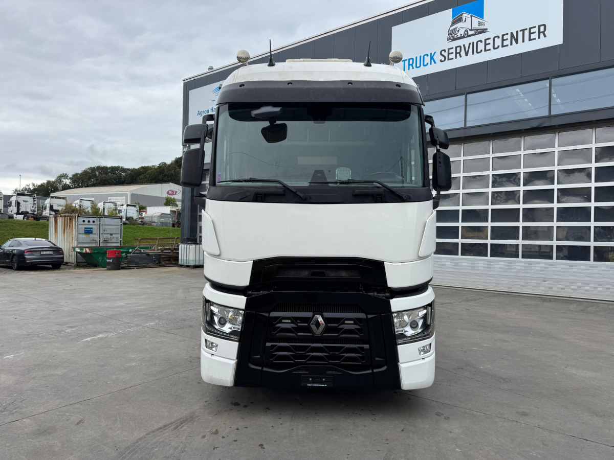 RENAULT T520 6x2 70.000KG - 牵引车:图2 RENAULT T520 6x2 70.000KG - 牵引车:图2