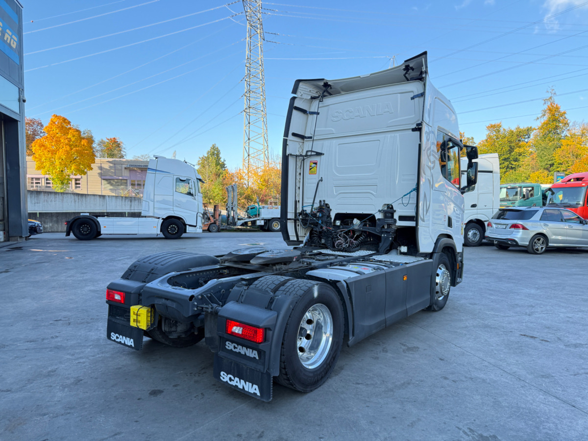 SCANIA R450 4x2 - 牵引车:图5 SCANIA R450 4x2 - 牵引车:图5