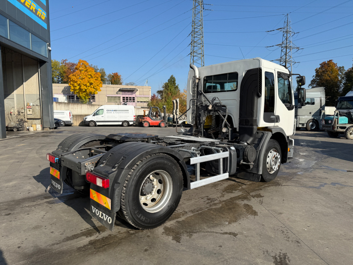 VOLVO FE-280 4x2 - 牵引车:图5 VOLVO FE-280 4x2 - 牵引车:图5