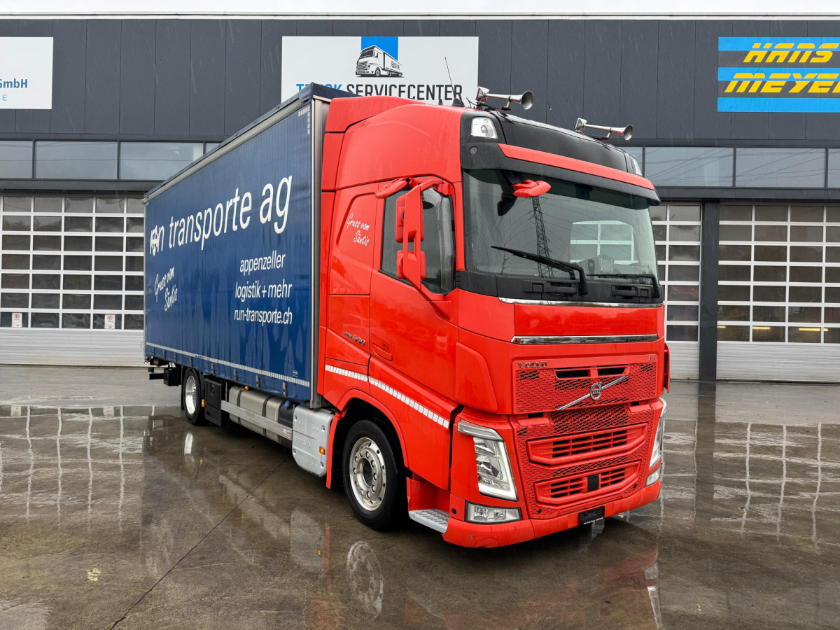 VOLVO FH-500 4x2 3-Meter Innenhöhe - 侧帘卡车:图3 VOLVO FH-500 4x2 3-Meter Innenhöhe - 侧帘卡车:图3