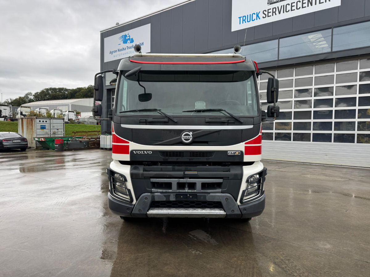 VOLVO FMX-540 10x4 - 驾驶室底盘卡车:图2 VOLVO FMX-540 10x4 - 驾驶室底盘卡车:图2