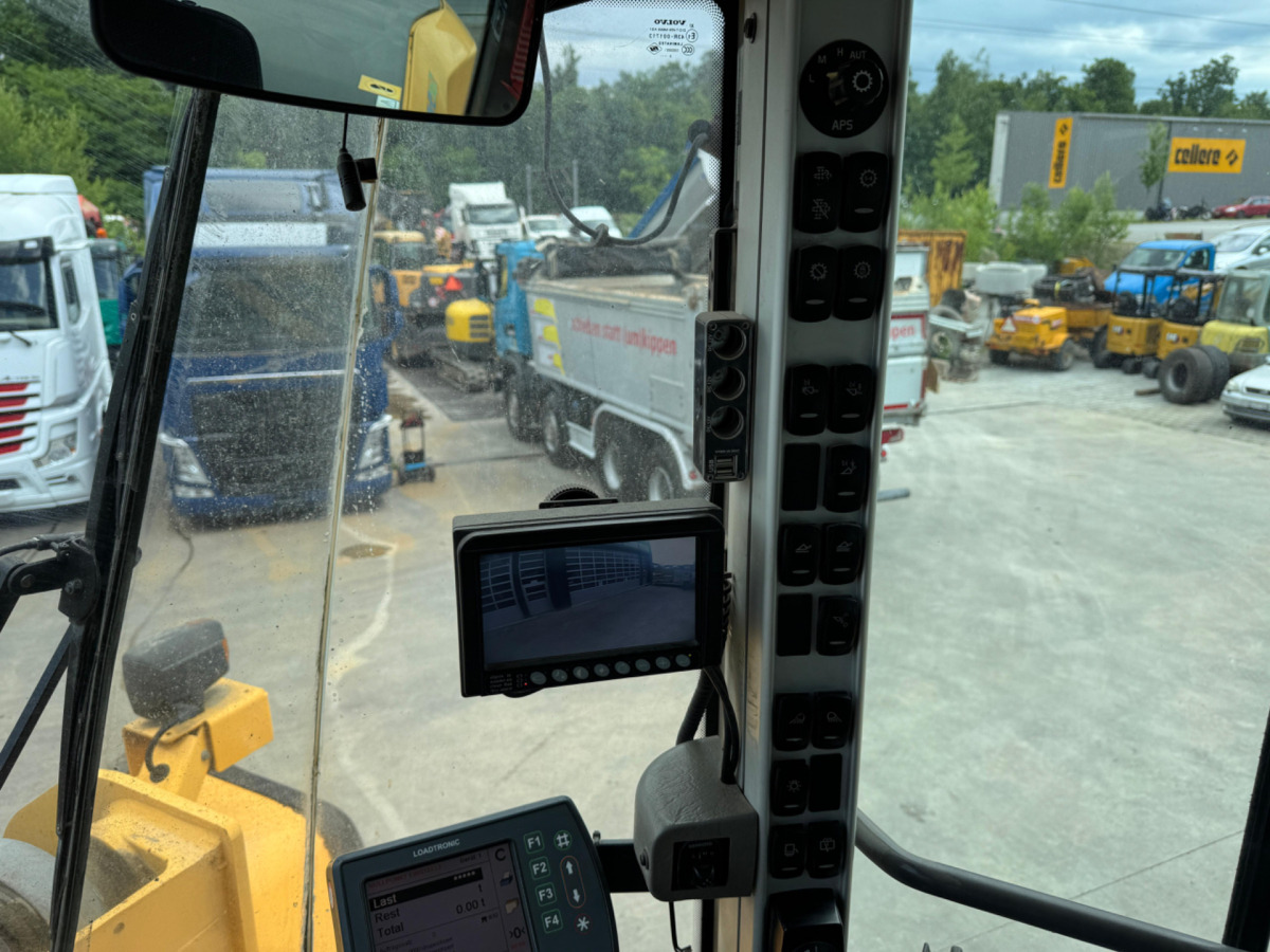 轮式装载机 VOLVO L180G:图20 轮式装载机 VOLVO L180G:图20