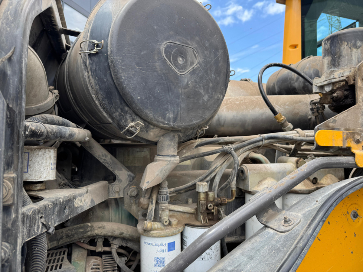 轮式装载机 VOLVO L180G:图11 轮式装载机 VOLVO L180G:图11