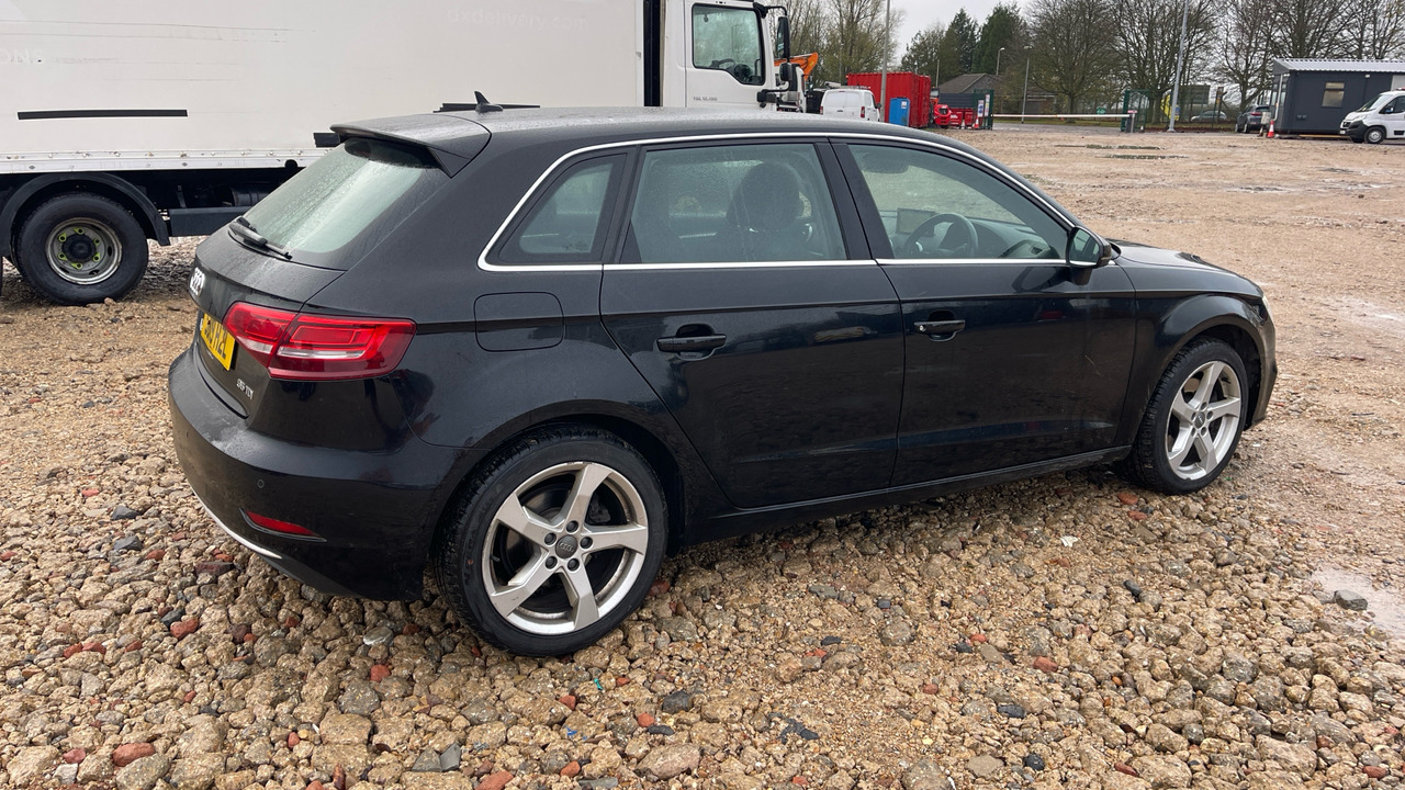 AUDI A3 2.0 35 TDI SPORT - 掀背车:图4 AUDI A3 2.0 35 TDI SPORT - 掀背车:图4