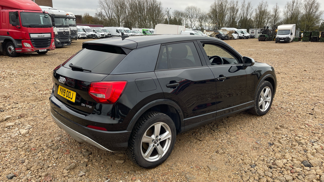 AUDI Q2 35 1.5 TFSI Sport - 旅行车:图4 AUDI Q2 35 1.5 TFSI Sport - 旅行车:图4