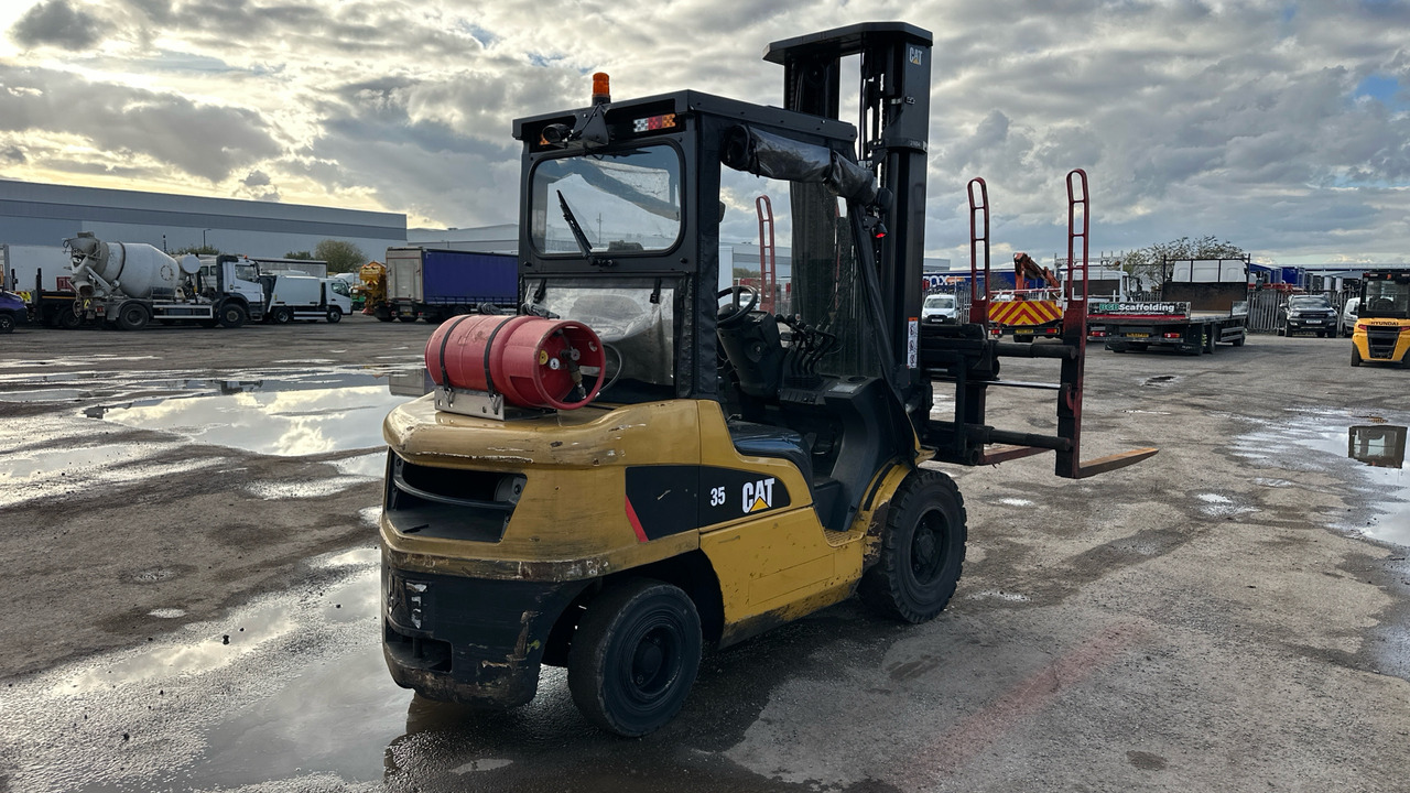 CAT GP35 - 液化石油气叉车:图4 CAT GP35 - 液化石油气叉车:图4