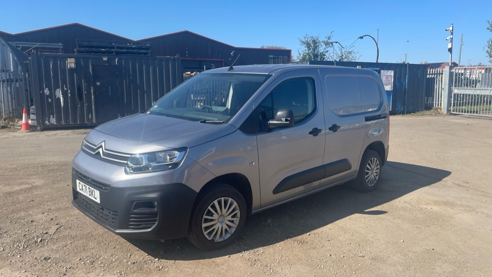 CITROEN BERLINGO 1.5 ENTERPRISE 75PS - 无侧窗厢式货车:图3 CITROEN BERLINGO 1.5 ENTERPRISE 75PS - 无侧窗厢式货车:图3