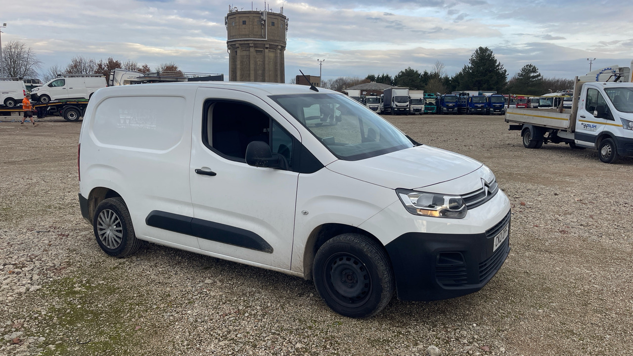 CITROEN BERLINGO ENTERPRISE 650 1.5 BLUEHDI 75PS - 紧凑型面包车:图1 CITROEN BERLINGO ENTERPRISE 650 1.5 BLUEHDI 75PS - 紧凑型面包车:图1