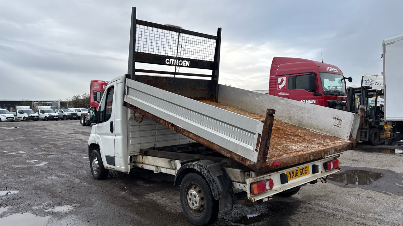 CITROEN RELAY 35 2.2 HDi 130ps - 翻斗货车:图3 CITROEN RELAY 35 2.2 HDi 130ps - 翻斗货车:图3