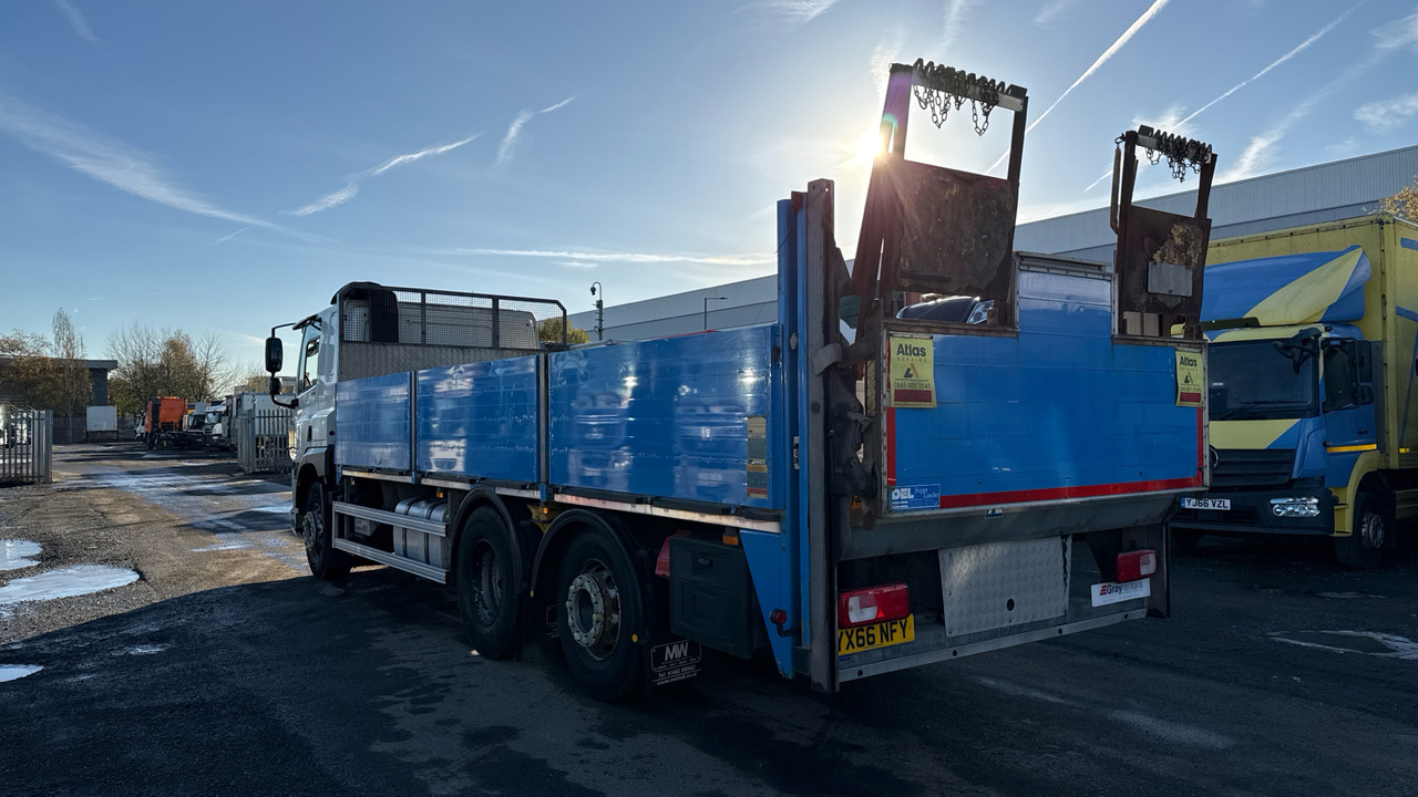 DAF CF 330 - 栏板式/ 平板卡车:图3 DAF CF 330 - 栏板式/ 平板卡车:图3
