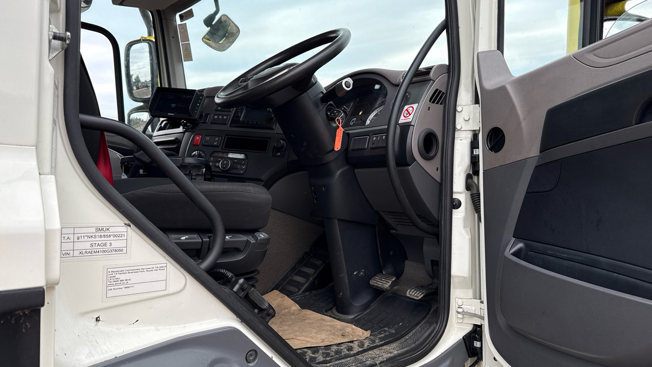DAF CF 410 - 栏板式/ 平板卡车, 起重车:图5 DAF CF 410 - 栏板式/ 平板卡车, 起重车:图5