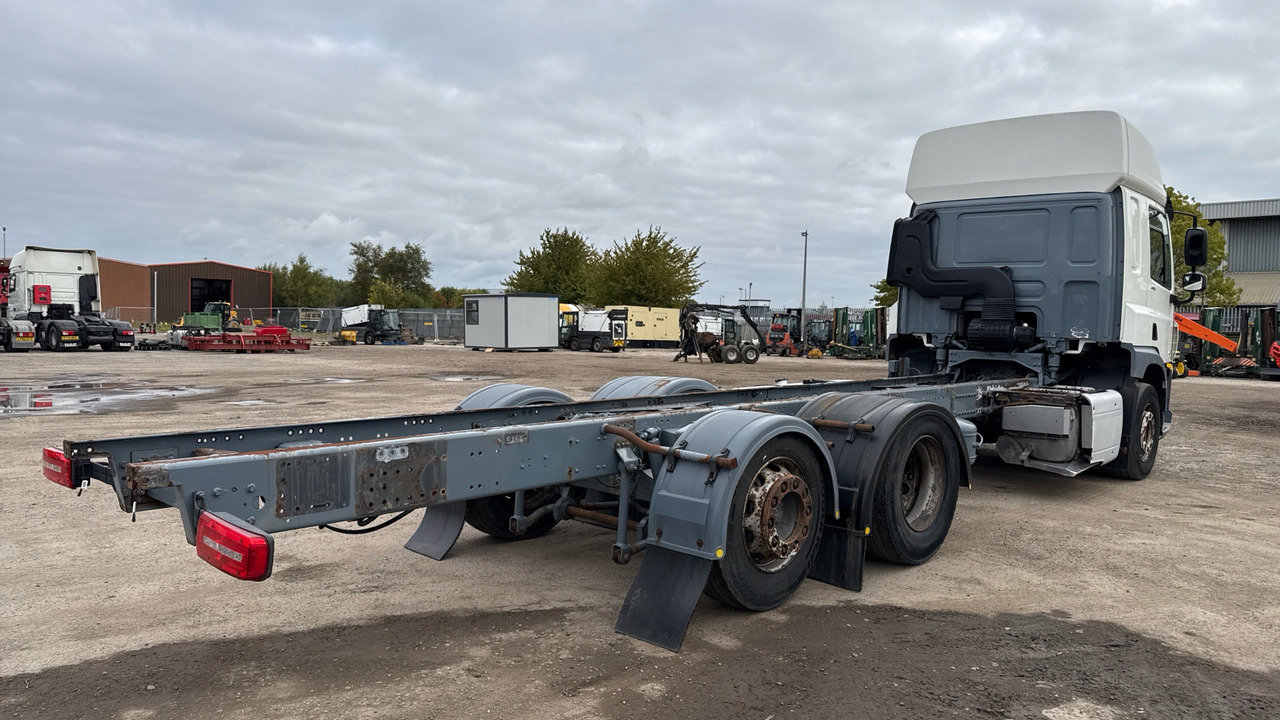 DAF CF 440 - 驾驶室底盘卡车:图4 DAF CF 440 - 驾驶室底盘卡车:图4