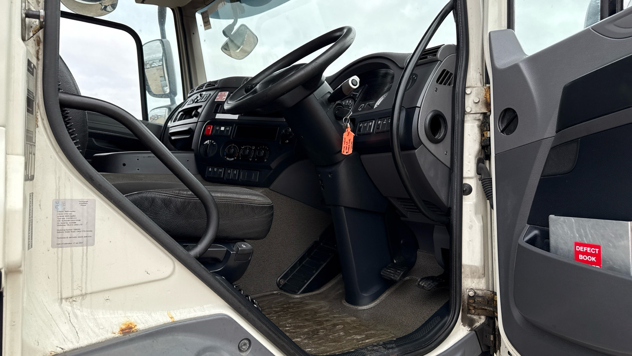 DAF CF 440 - 驾驶室底盘卡车:图5 DAF CF 440 - 驾驶室底盘卡车:图5