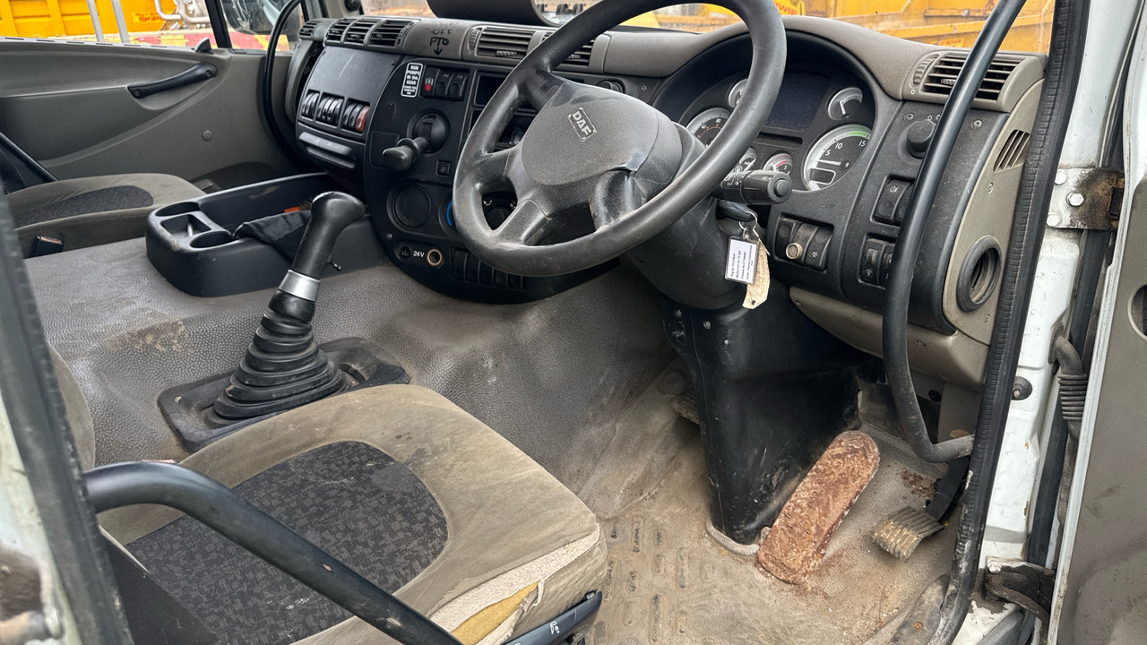 DAF CF 75.360 - 真空车:图5 DAF CF 75.360 - 真空车:图5