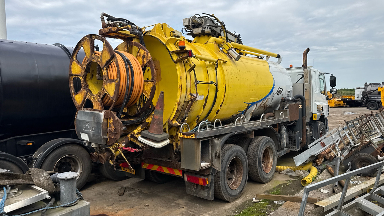 DAF CF 75.360 - 真空车:图4 DAF CF 75.360 - 真空车:图4